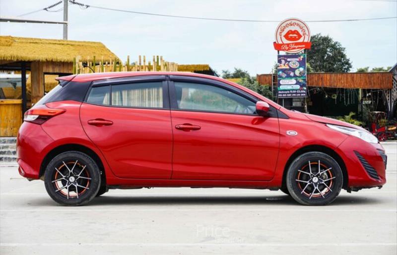 ขายรถเก๋งมือสอง-toyota-โตโยต้า-รถปี2018-รหัส87404-461d90e7.jpg ขายรถเก๋งมือสอง-toyota-โตโยต้า-รถปี2018-รหัส87404-461d90e7.jpg