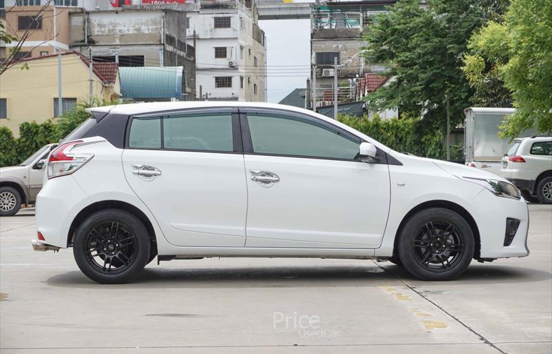ขายรถเก๋งมือสอง-toyota-โตโยต้า-รถปี2016-รหัส87406-2eab86c2.jpg ขายรถเก๋งมือสอง-toyota-โตโยต้า-รถปี2016-รหัส87406-2eab86c2.jpg