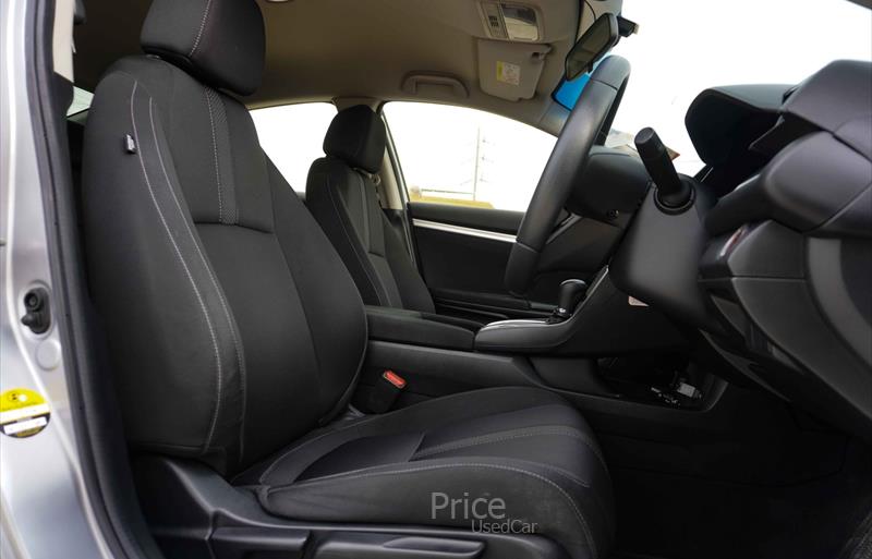 ขายรถเก๋งมือสอง-honda-ฮอนด้า-รถปี2019-รหัส87409-cc9614cd.jpg ขายรถเก๋งมือสอง-honda-ฮอนด้า-รถปี2019-รหัส87409-cc9614cd.jpg