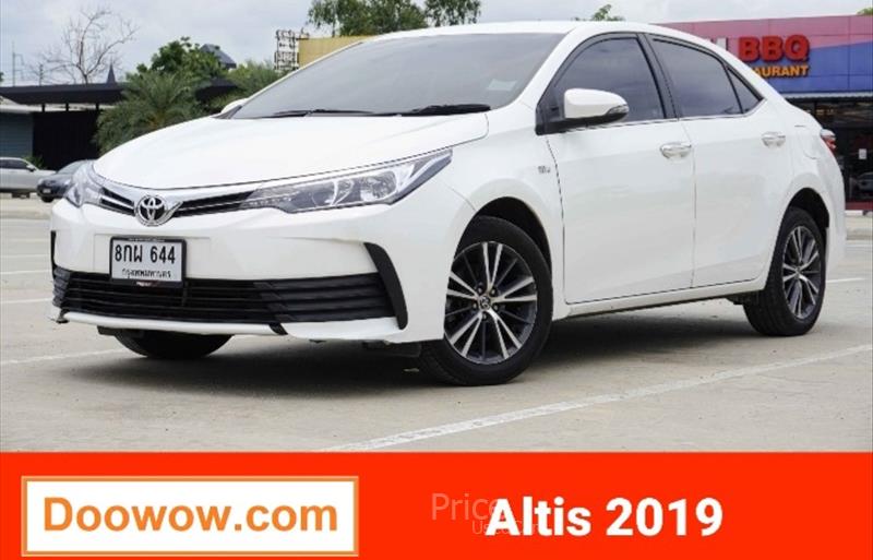 รถเก๋งมือสอง TOYOTA ALTIS รถปี 2019 รถเก๋งมือสอง TOYOTA ALTIS รถปี 2019