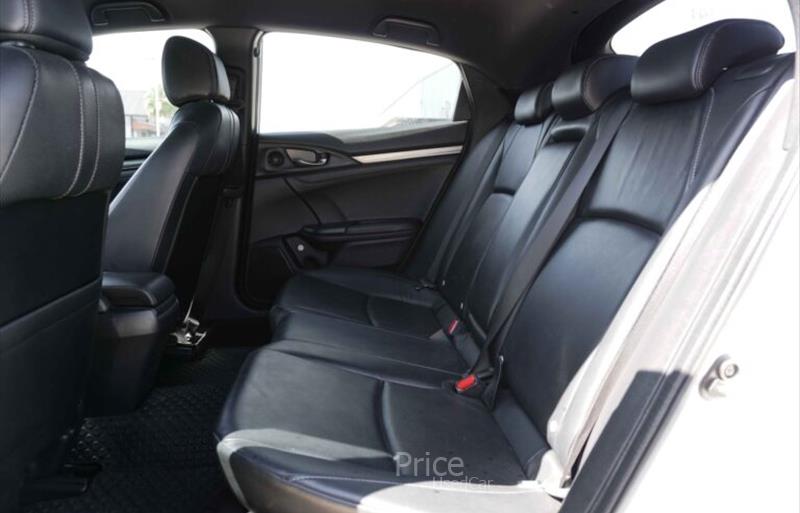 ขายรถเก๋งมือสอง-honda-ฮอนด้า-รถปี2018-รหัส87421-b54fb037.jpg ขายรถเก๋งมือสอง-honda-ฮอนด้า-รถปี2018-รหัส87421-b54fb037.jpg