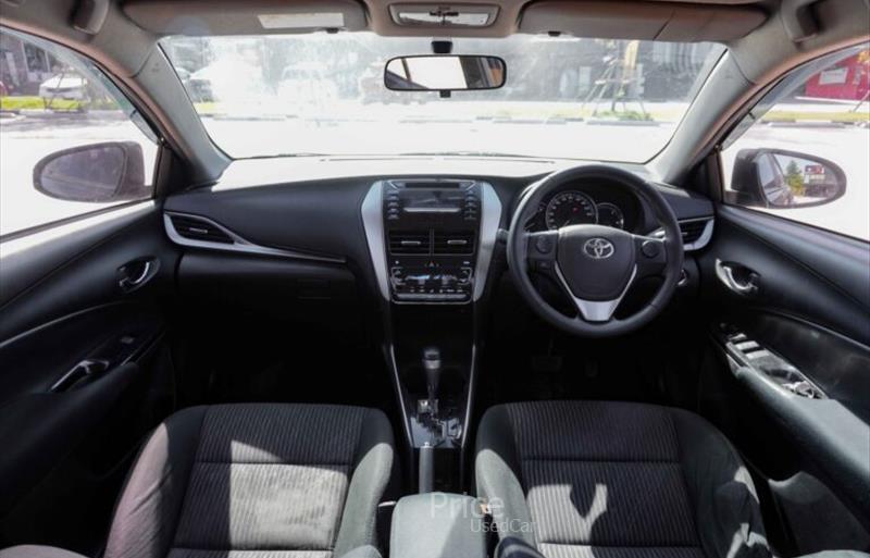 ขายรถเก๋งมือสอง-toyota-โตโยต้า-รถปี2018-รหัส87425-ae2056a1.jpg ขายรถเก๋งมือสอง-toyota-โตโยต้า-รถปี2018-รหัส87425-ae2056a1.jpg