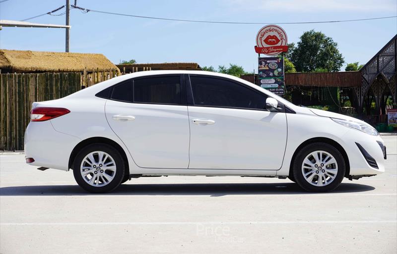 ขายรถเก๋งมือสอง-toyota-โตโยต้า-รถปี2019-รหัส87438-0f17c196.jpg ขายรถเก๋งมือสอง-toyota-โตโยต้า-รถปี2019-รหัส87438-0f17c196.jpg