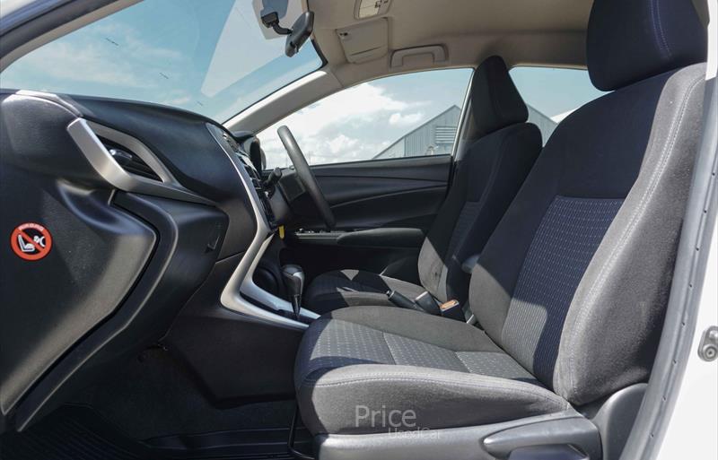 ขายรถเก๋งมือสอง-toyota-โตโยต้า-รถปี2019-รหัส87438-c3d72106.jpg ขายรถเก๋งมือสอง-toyota-โตโยต้า-รถปี2019-รหัส87438-c3d72106.jpg