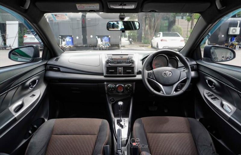 ขายรถเก๋งมือสอง-toyota-โตโยต้า-รถปี2016-รหัส87440-1a2c2f2a.jpg ขายรถเก๋งมือสอง-toyota-โตโยต้า-รถปี2016-รหัส87440-1a2c2f2a.jpg