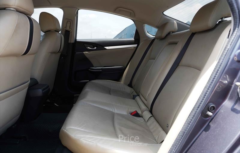 ขายรถเก๋งมือสอง-honda-ฮอนด้า-รถปี2016-รหัส87442-850e4602.jpg ขายรถเก๋งมือสอง-honda-ฮอนด้า-รถปี2016-รหัส87442-850e4602.jpg