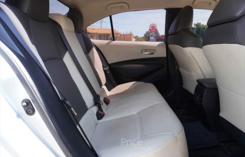 ขายรถเก๋งมือสอง toyota altis รถปี2019 รหัส 87455-รูปที่12 ขายรถเก๋งมือสอง toyota altis รถปี2019 รหัส 87455-รูปที่12