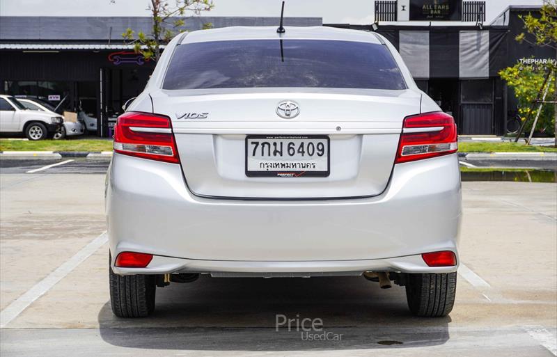 ขายรถเก๋งมือสอง-toyota-โตโยต้า-รถปี2017-รหัส87473-61d85744.jpg ขายรถเก๋งมือสอง-toyota-โตโยต้า-รถปี2017-รหัส87473-61d85744.jpg