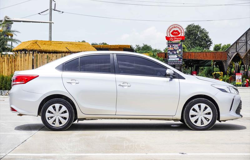 ขายรถเก๋งมือสอง-toyota-โตโยต้า-รถปี2017-รหัส87473-a8534224.jpg ขายรถเก๋งมือสอง-toyota-โตโยต้า-รถปี2017-รหัส87473-a8534224.jpg