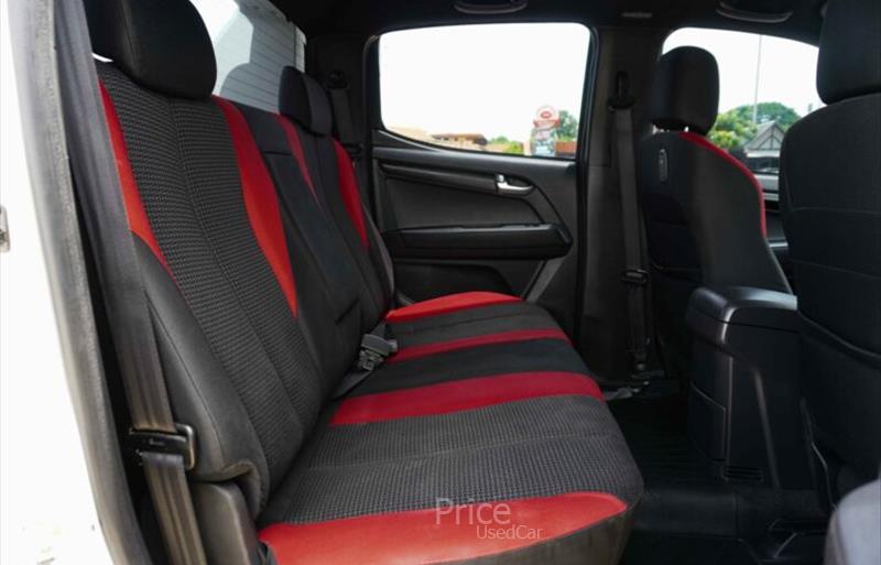 ขายรถกระบะมือสอง-isuzu-อีซูซุ-รถปี2014-รหัส87477-3a330181.jpg ขายรถกระบะมือสอง-isuzu-อีซูซุ-รถปี2014-รหัส87477-3a330181.jpg