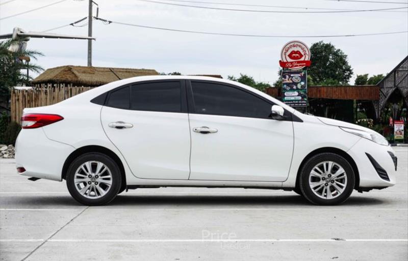 ขายรถเก๋งมือสอง-toyota-โตโยต้า-รถปี2017-รหัส87484-223e409d.jpg ขายรถเก๋งมือสอง-toyota-โตโยต้า-รถปี2017-รหัส87484-223e409d.jpg