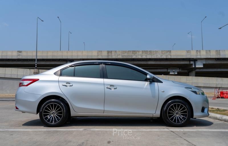 ขายรถเก๋งมือสอง-toyota-โตโยต้า-รถปี2013-รหัส87492-0dc19667.jpg ขายรถเก๋งมือสอง-toyota-โตโยต้า-รถปี2013-รหัส87492-0dc19667.jpg
