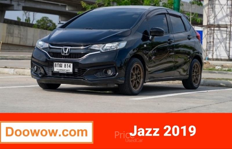 รถเก๋งมือสอง HONDA JAZZ รถปี 2019