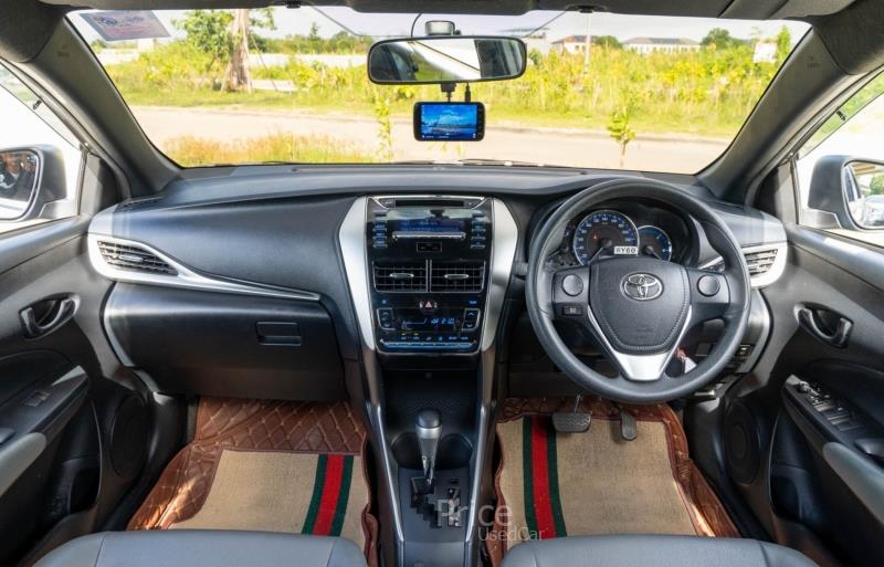 ขายรถเก๋งมือสอง-toyota-โตโยต้า-รถปี2018-รหัส87513-0c5cc594.jpg ขายรถเก๋งมือสอง-toyota-โตโยต้า-รถปี2018-รหัส87513-0c5cc594.jpg