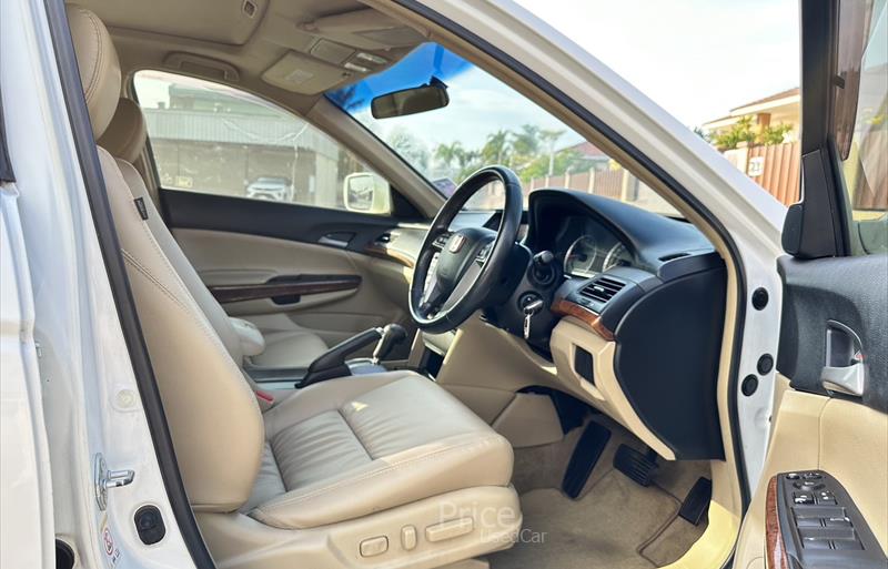 ขายรถเก๋งมือสอง honda accord รถปี2012 รหัส 87567-รูปที่7 ขายรถเก๋งมือสอง honda accord รถปี2012 รหัส 87567-รูปที่7