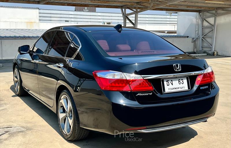 ขายรถเก๋งมือสอง-honda-ฮอนด้า-รถปี2015-รหัส87577-5628cef3.jpg ขายรถเก๋งมือสอง-honda-ฮอนด้า-รถปี2015-รหัส87577-5628cef3.jpg