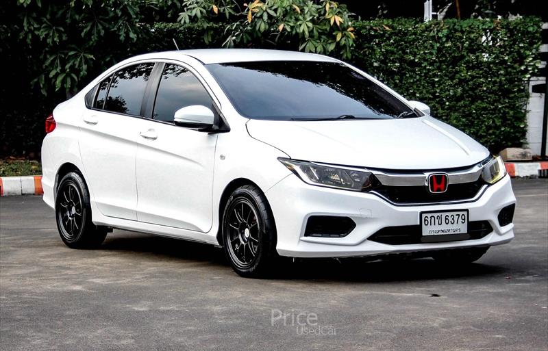 รถเก๋งมือสอง HONDA CITY รถปี 2017