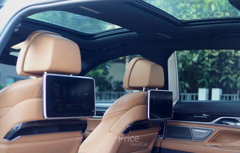 ขายรถเก๋งมือสอง bmw 730ld รถปี2017 รหัส 87685-รูปที่12 ขายรถเก๋งมือสอง bmw 730ld รถปี2017 รหัส 87685-รูปที่12