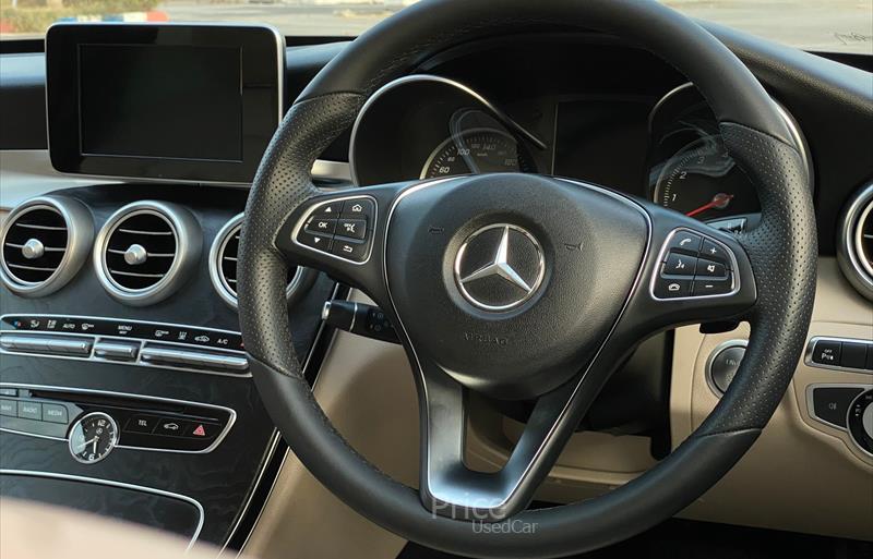 ขายรถเก๋งมือสอง-mercedes-benz-เมอร์เซเดสเบนซ์-รถปี2017-รหัส87793-24f4e469.jpg ขายรถเก๋งมือสอง-mercedes-benz-เมอร์เซเดสเบนซ์-รถปี2017-รหัส87793-24f4e469.jpg