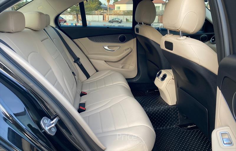 ขายรถเก๋งมือสอง-mercedes-benz-เมอร์เซเดสเบนซ์-รถปี2017-รหัส87793-c580ded0.jpg ขายรถเก๋งมือสอง-mercedes-benz-เมอร์เซเดสเบนซ์-รถปี2017-รหัส87793-c580ded0.jpg
