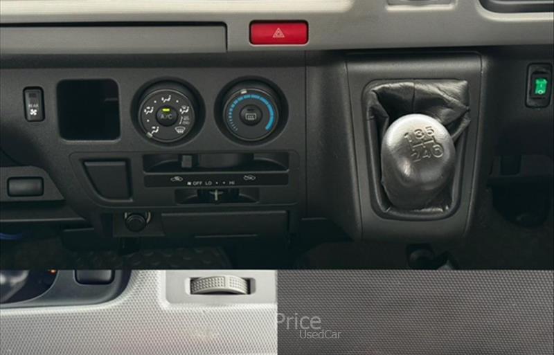 ขายรถตู้มือสอง-toyota-โตโยต้า-รถปี2013-รหัส87809-d404783b.jpg ขายรถตู้มือสอง-toyota-โตโยต้า-รถปี2013-รหัส87809-d404783b.jpg