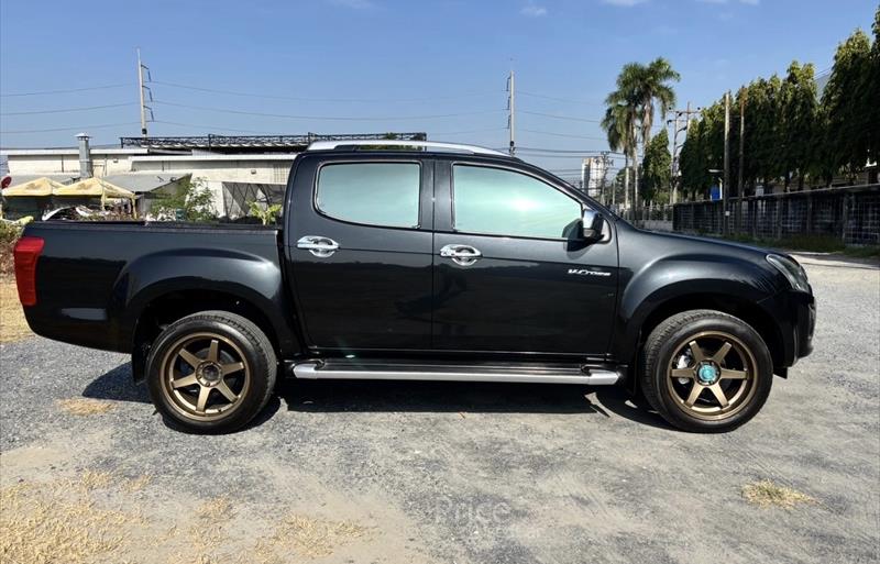 ขายรถกระบะมือสอง-isuzu-อีซูซุ-รถปี2016-รหัส87819-33fd1230.jpg ขายรถกระบะมือสอง-isuzu-อีซูซุ-รถปี2016-รหัส87819-33fd1230.jpg