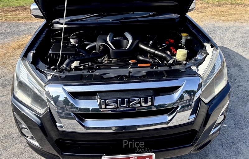 ขายรถกระบะมือสอง-isuzu-อีซูซุ-รถปี2016-รหัส87819-df3020e8.jpg ขายรถกระบะมือสอง-isuzu-อีซูซุ-รถปี2016-รหัส87819-df3020e8.jpg
