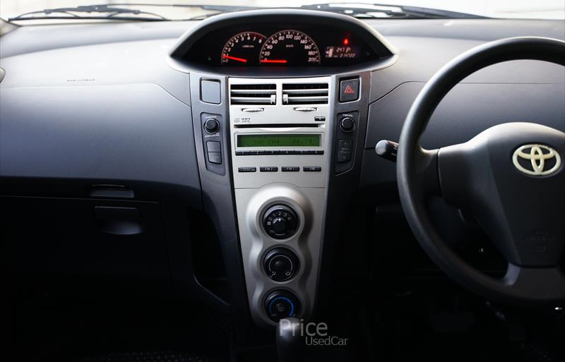 ขายรถเก๋งมือสอง-toyota-โตโยต้า-รถปี2011-รหัส87821-ddb43180.jpg ขายรถเก๋งมือสอง-toyota-โตโยต้า-รถปี2011-รหัส87821-ddb43180.jpg