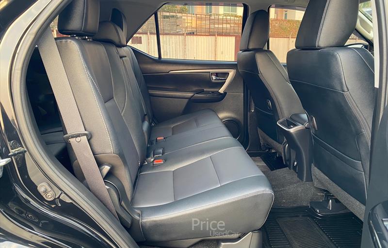 ขายรถ-suv-มือสอง-toyota-โตโยต้า-รถปี2023-รหัส87839-759d6783.jpg ขายรถ-suv-มือสอง-toyota-โตโยต้า-รถปี2023-รหัส87839-759d6783.jpg