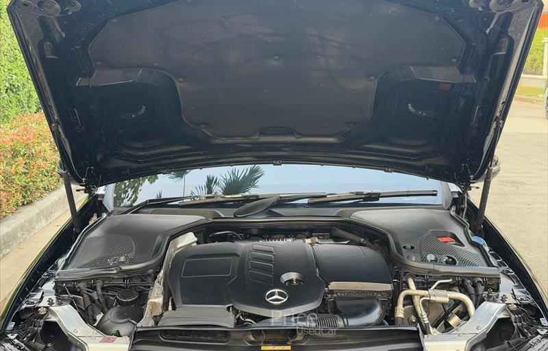 ขายรถเก๋งมือสอง mercedes-benz e220 รถปี2017 รหัส 87904-รูปที่12 ขายรถเก๋งมือสอง mercedes-benz e220 รถปี2017 รหัส 87904-รูปที่12