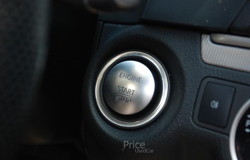 ขายรถเก๋งมือสอง-mercedes-benz-เมอร์เซเดสเบนซ์-รถปี2015-รหัส87935-06216d62.jpg ขายรถเก๋งมือสอง-mercedes-benz-เมอร์เซเดสเบนซ์-รถปี2015-รหัส87935-06216d62.jpg