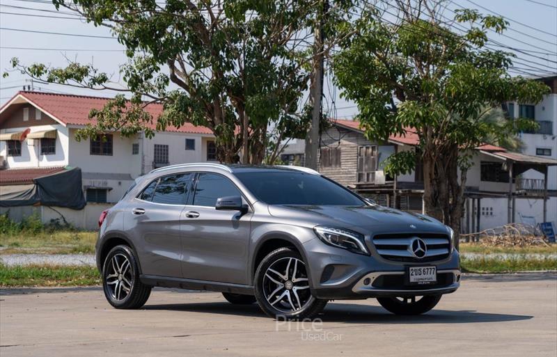 รถอเนกประสงค์มือสอง MERCEDES BENZ GLA 200 รถปี 2016 รถอเนกประสงค์มือสอง MERCEDES BENZ GLA 200 รถปี 2016