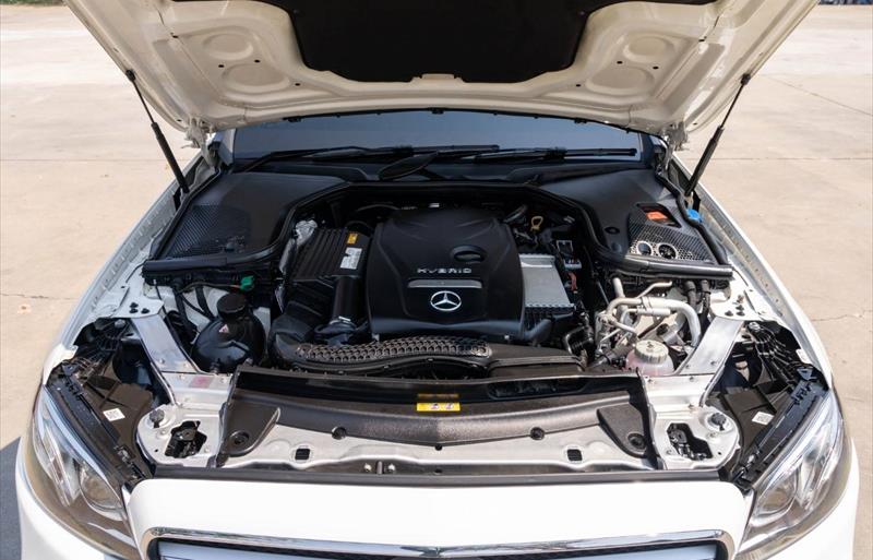 ขายรถเก๋งมือสอง-mercedes-benz-เมอร์เซเดสเบนซ์-รถปี2018-รหัส87968-5553fd54.jpg ขายรถเก๋งมือสอง-mercedes-benz-เมอร์เซเดสเบนซ์-รถปี2018-รหัส87968-5553fd54.jpg
