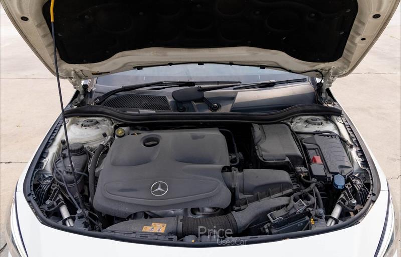 ขายรถเก๋งมือสอง-mercedes-benz-เมอร์เซเดสเบนซ์-รถปี2017-รหัส88025-e84487ce.jpg ขายรถเก๋งมือสอง-mercedes-benz-เมอร์เซเดสเบนซ์-รถปี2017-รหัส88025-e84487ce.jpg