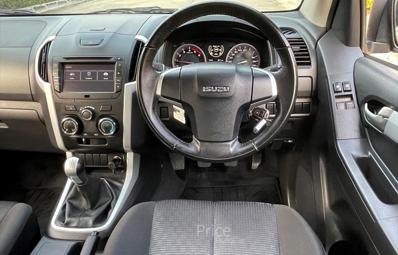 ขายรถกระบะมือสอง-isuzu-อีซูซุ-รถปี2016-รหัส88065-e28e719a.jpg ขายรถกระบะมือสอง-isuzu-อีซูซุ-รถปี2016-รหัส88065-e28e719a.jpg