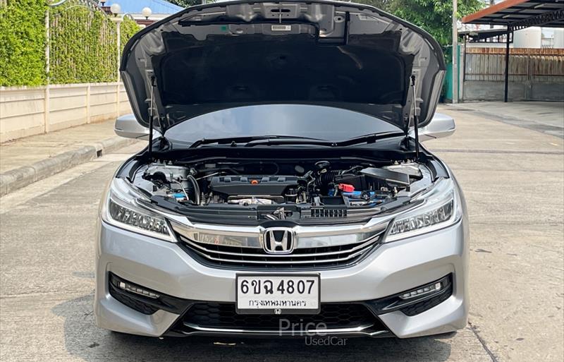 ขายรถเก๋งมือสอง-honda-ฮอนด้า-รถปี2018-รหัส88066-f0952bdf.jpg ขายรถเก๋งมือสอง-honda-ฮอนด้า-รถปี2018-รหัส88066-f0952bdf.jpg