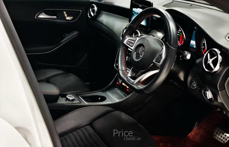 ขายรถเก๋งมือสอง-mercedes-benz-เมอร์เซเดสเบนซ์-รถปี2020-รหัส88083-6d534de5.jpg ขายรถเก๋งมือสอง-mercedes-benz-เมอร์เซเดสเบนซ์-รถปี2020-รหัส88083-6d534de5.jpg