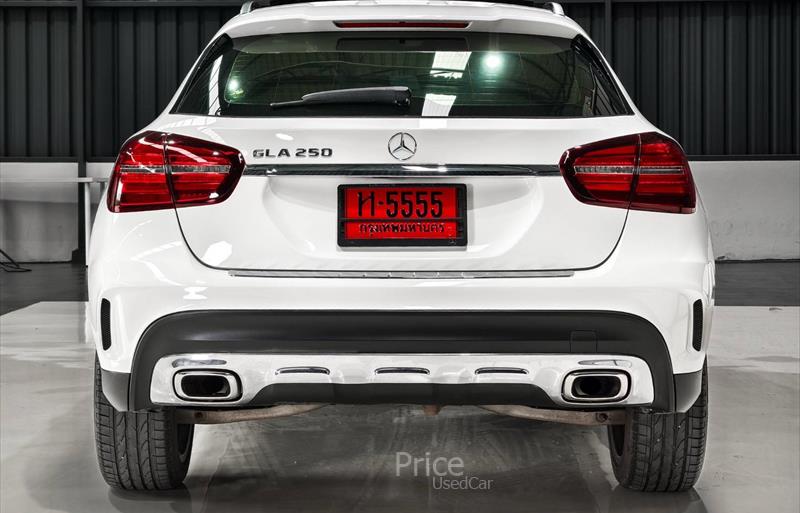 ขายรถเก๋งมือสอง-mercedes-benz-เมอร์เซเดสเบนซ์-รถปี2020-รหัส88083-a2d26239.jpg ขายรถเก๋งมือสอง-mercedes-benz-เมอร์เซเดสเบนซ์-รถปี2020-รหัส88083-a2d26239.jpg