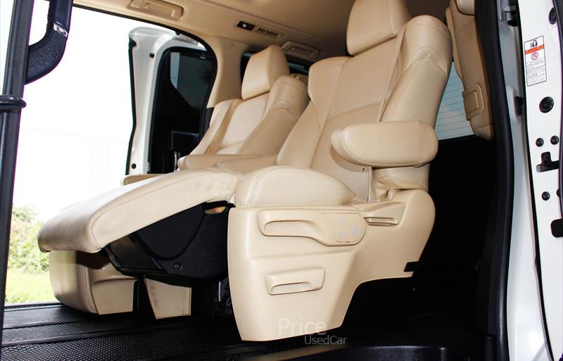 ขายรถตู้มือสอง toyota alphard รถปี2015 รหัส 88133-รูปที่9 ขายรถตู้มือสอง toyota alphard รถปี2015 รหัส 88133-รูปที่9