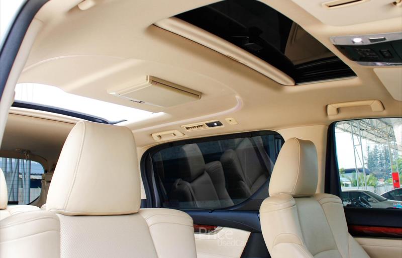 ขายรถตู้มือสอง toyota alphard รถปี2015 รหัส 88133-รูปที่8 ขายรถตู้มือสอง toyota alphard รถปี2015 รหัส 88133-รูปที่8