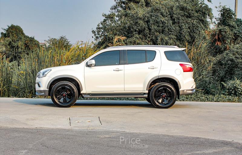 ขายรถ-suv-มือสอง-isuzu-อีซูซุ-รถปี2019-รหัส88156-9b3520bc.jpg ขายรถ-suv-มือสอง-isuzu-อีซูซุ-รถปี2019-รหัส88156-9b3520bc.jpg