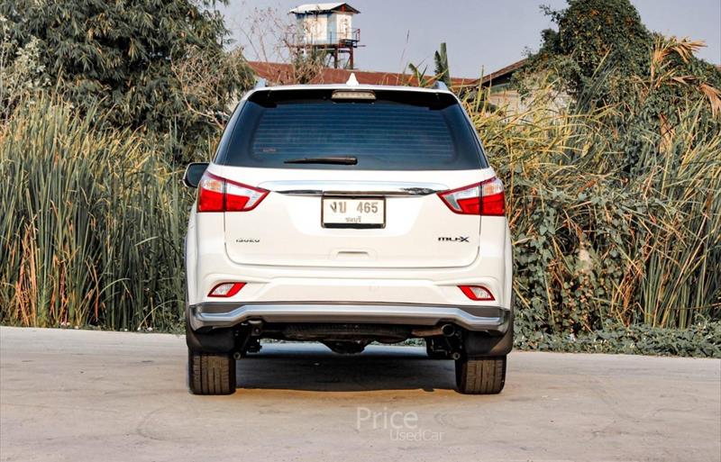 ขายรถ-suv-มือสอง-isuzu-อีซูซุ-รถปี2019-รหัส88156-9f4ccac7.jpg ขายรถ-suv-มือสอง-isuzu-อีซูซุ-รถปี2019-รหัส88156-9f4ccac7.jpg