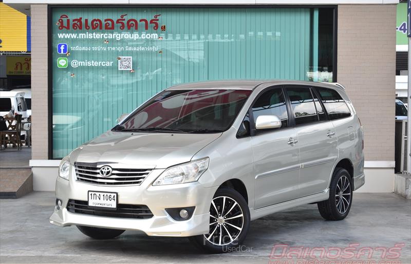 รถตู้มือสอง TOYOTA INNOVA รถปี 2012
