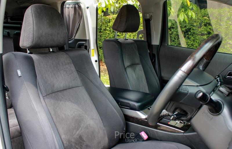 ขายรถตู้มือสอง-toyota-โตโยต้า-รถปี2012-รหัส88168-f92a4074.jpg ขายรถตู้มือสอง-toyota-โตโยต้า-รถปี2012-รหัส88168-f92a4074.jpg