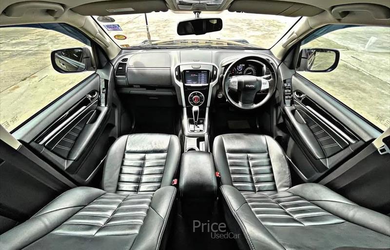 ขายรถ-suv-มือสอง-isuzu-อีซูซุ-รถปี2020-รหัส88175-7a68f99e.jpg ขายรถ-suv-มือสอง-isuzu-อีซูซุ-รถปี2020-รหัส88175-7a68f99e.jpg