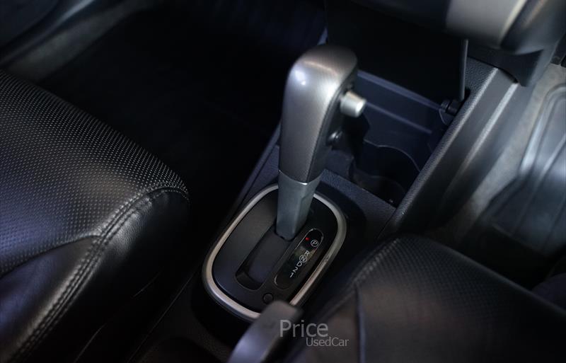ขายรถเก๋งมือสอง-nissan-นิสสัน-รถปี2011-รหัส88246-7dd030de.jpg ขายรถเก๋งมือสอง-nissan-นิสสัน-รถปี2011-รหัส88246-7dd030de.jpg