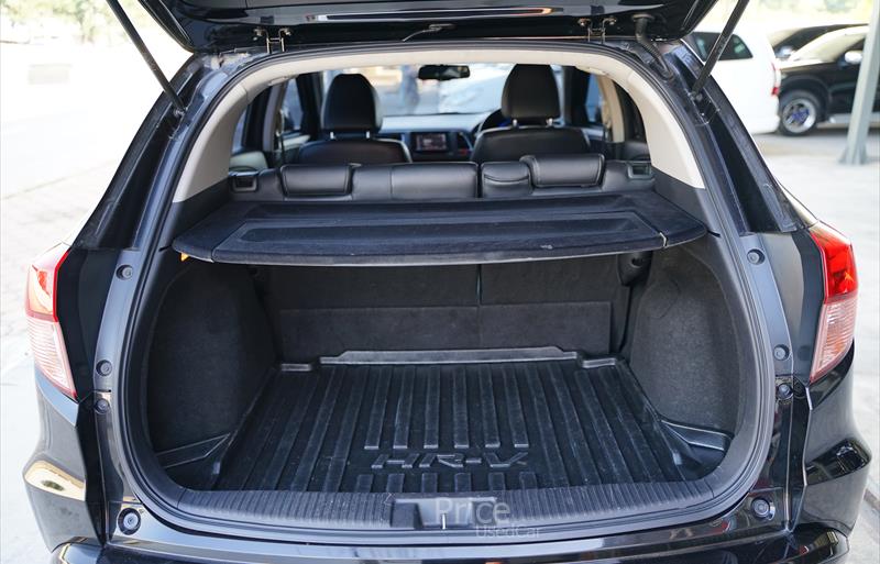 ขายรถ-suv-มือสอง-honda-ฮอนด้า-รถปี2015-รหัส88248-383d0991.jpg ขายรถ-suv-มือสอง-honda-ฮอนด้า-รถปี2015-รหัส88248-383d0991.jpg