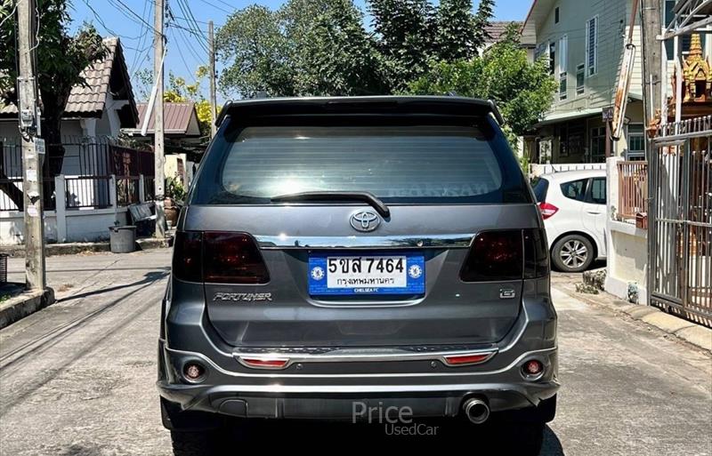 ขายรถ-suv-มือสอง-toyota-โตโยต้า-รถปี2005-รหัส88257-86419dc3.jpg ขายรถ-suv-มือสอง-toyota-โตโยต้า-รถปี2005-รหัส88257-86419dc3.jpg