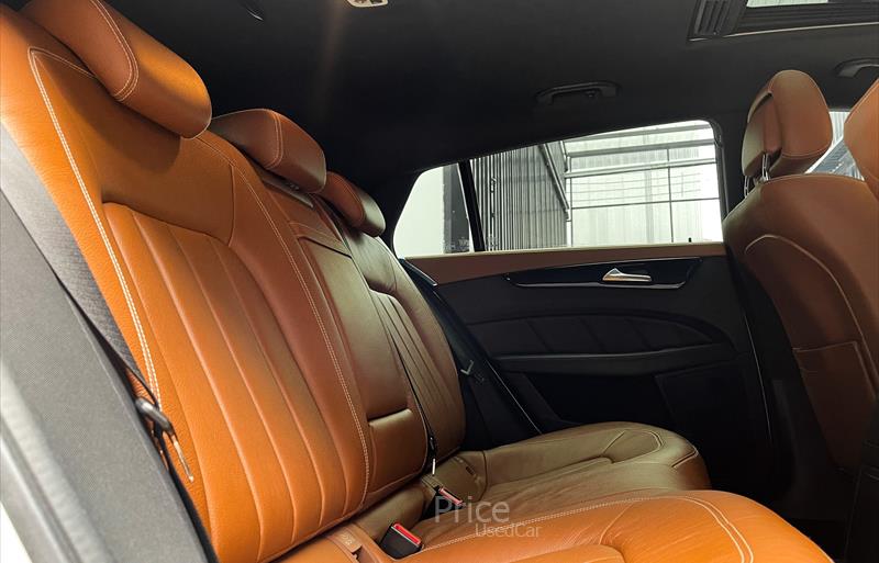 ขายรถเก๋งมือสอง-mercedes-benz-เมอร์เซเดสเบนซ์-รถปี2014-รหัส88288-cfb155fe.jpg ขายรถเก๋งมือสอง-mercedes-benz-เมอร์เซเดสเบนซ์-รถปี2014-รหัส88288-cfb155fe.jpg