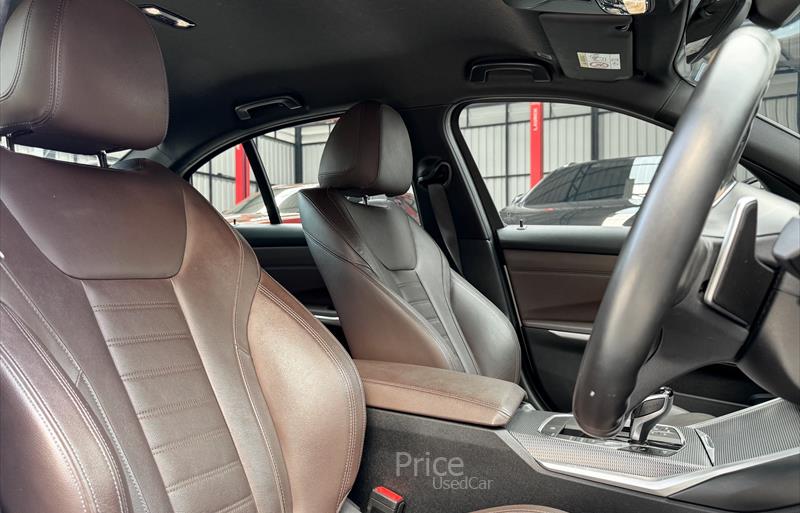 ขายรถเก๋งมือสอง-bmw-บีเอ็มดับบลิว-รถปี2019-รหัส88289-08541497.jpg ขายรถเก๋งมือสอง-bmw-บีเอ็มดับบลิว-รถปี2019-รหัส88289-08541497.jpg